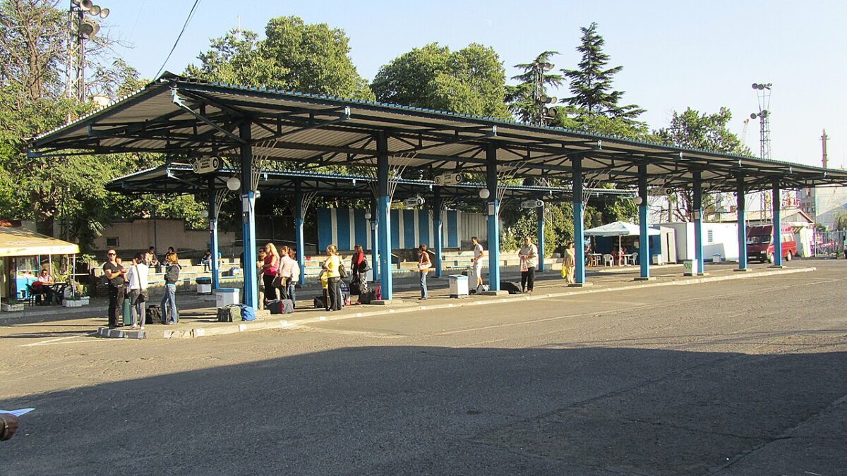 Автогара „Юг“ в Бургас